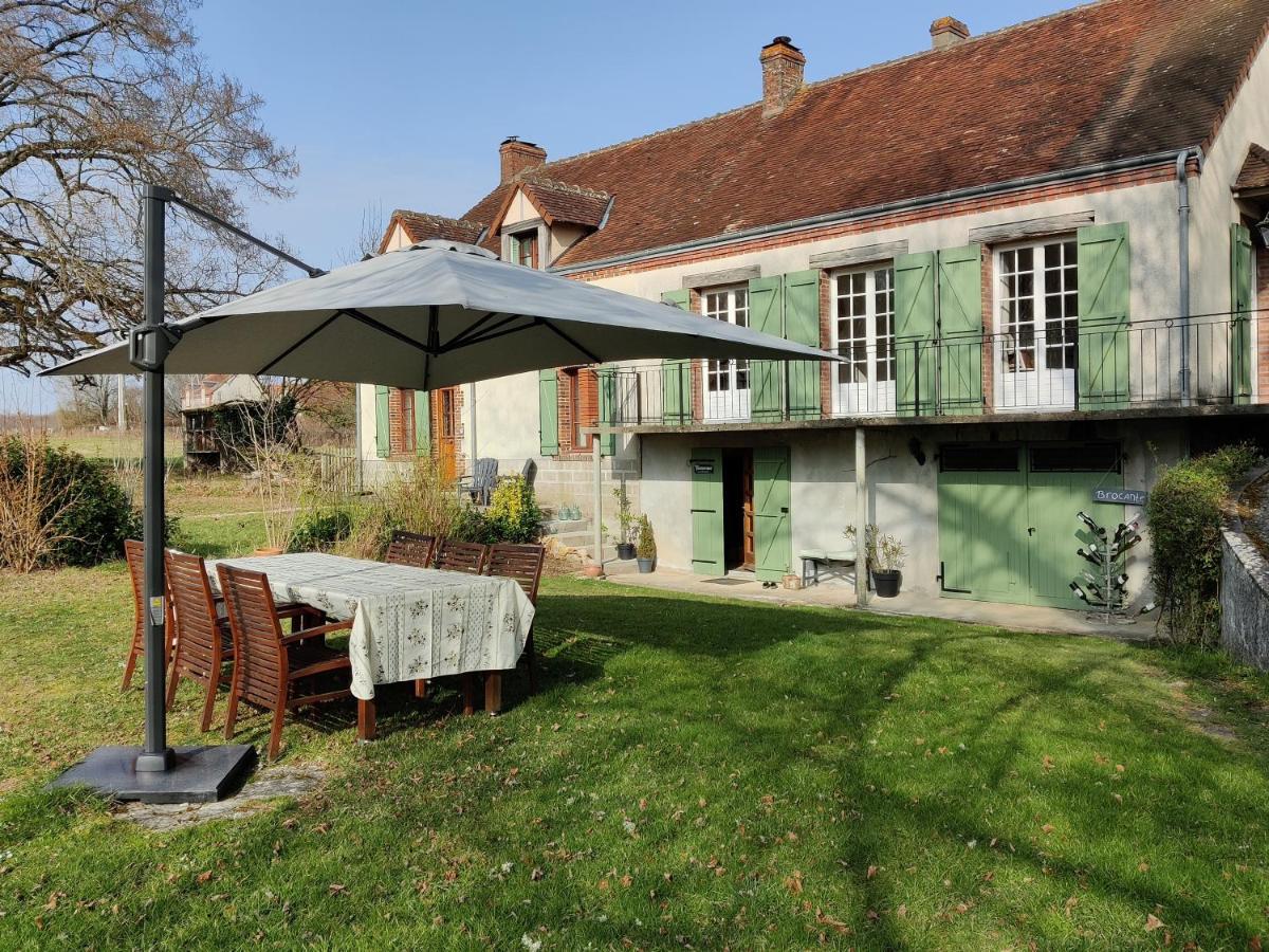 Chambres D'Hotes / B&B Chez Mon Reve Eguzon-Chantome 外观 照片