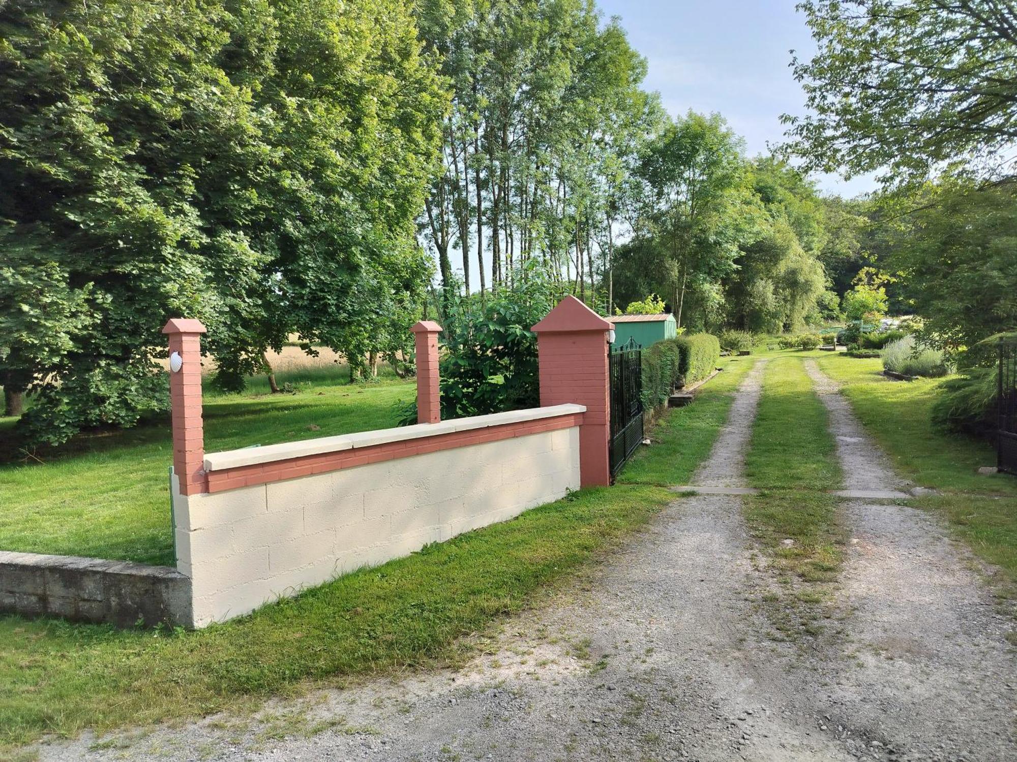 Chambres D'Hotes / B&B Chez Mon Reve Eguzon-Chantome 外观 照片