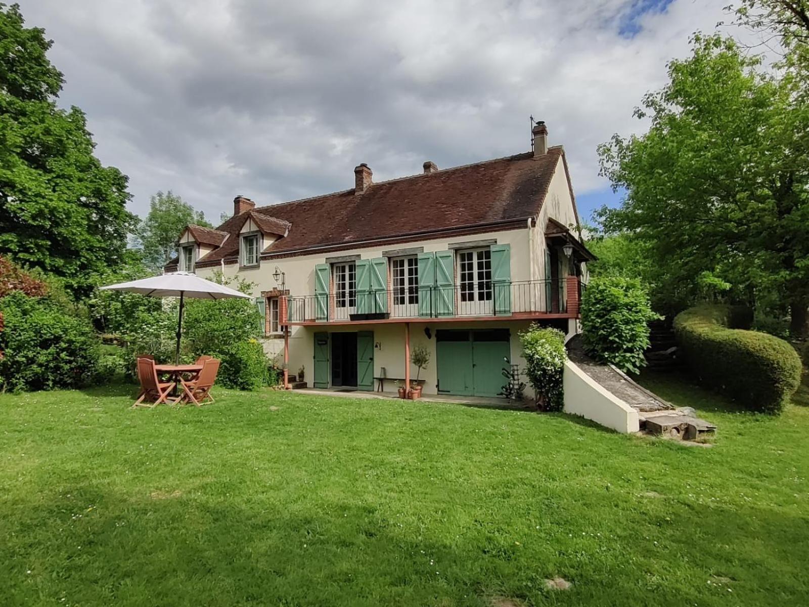 Chambres D'Hotes / B&B Chez Mon Reve Eguzon-Chantome 外观 照片