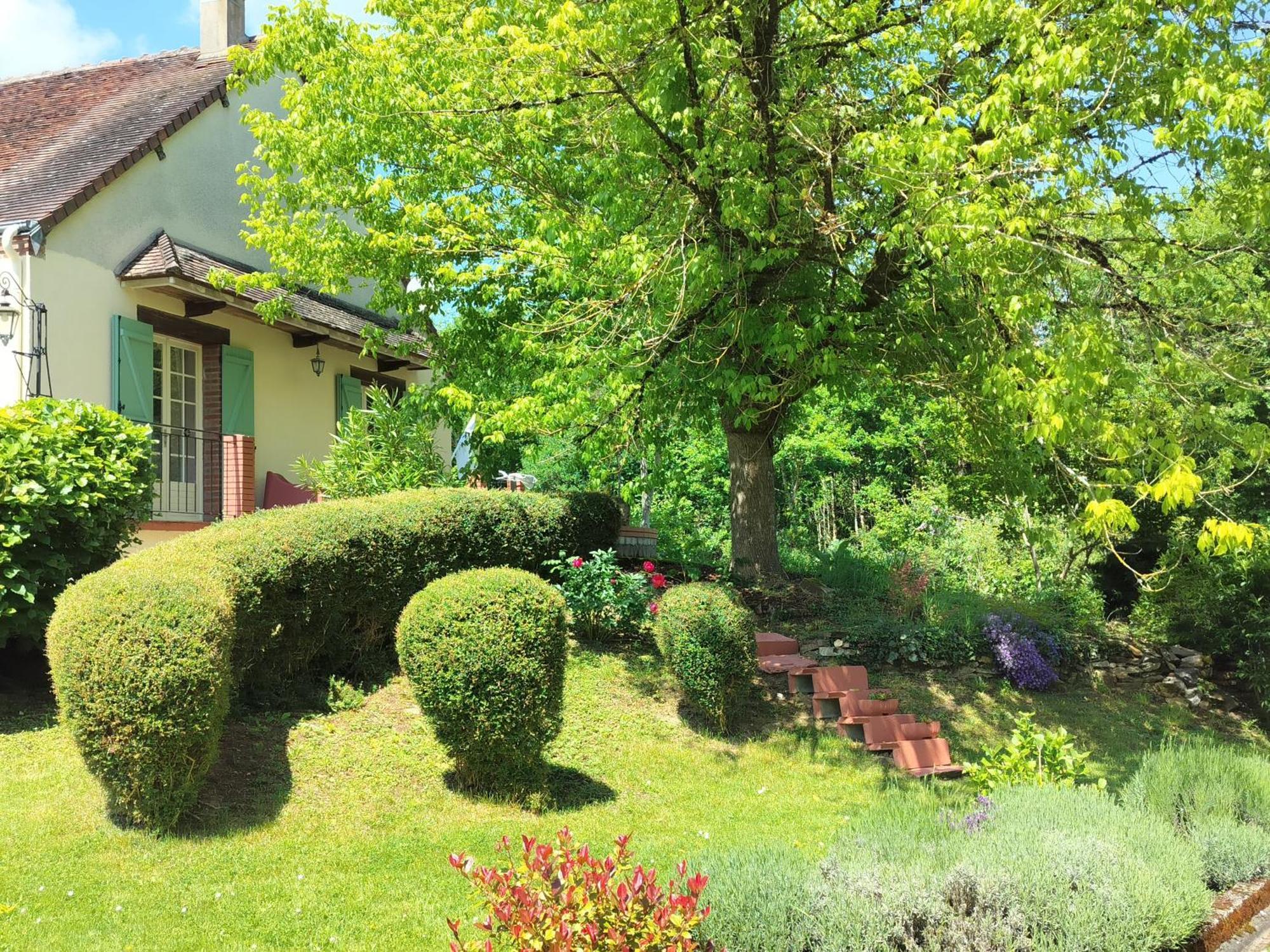 Chambres D'Hotes / B&B Chez Mon Reve Eguzon-Chantome 外观 照片